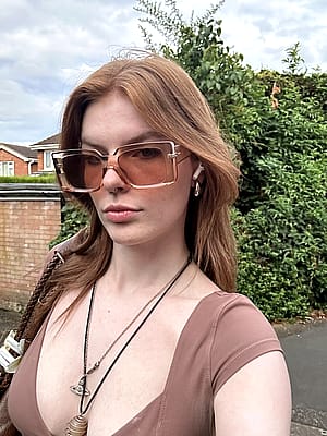 Am I hot with glasses on? f19'