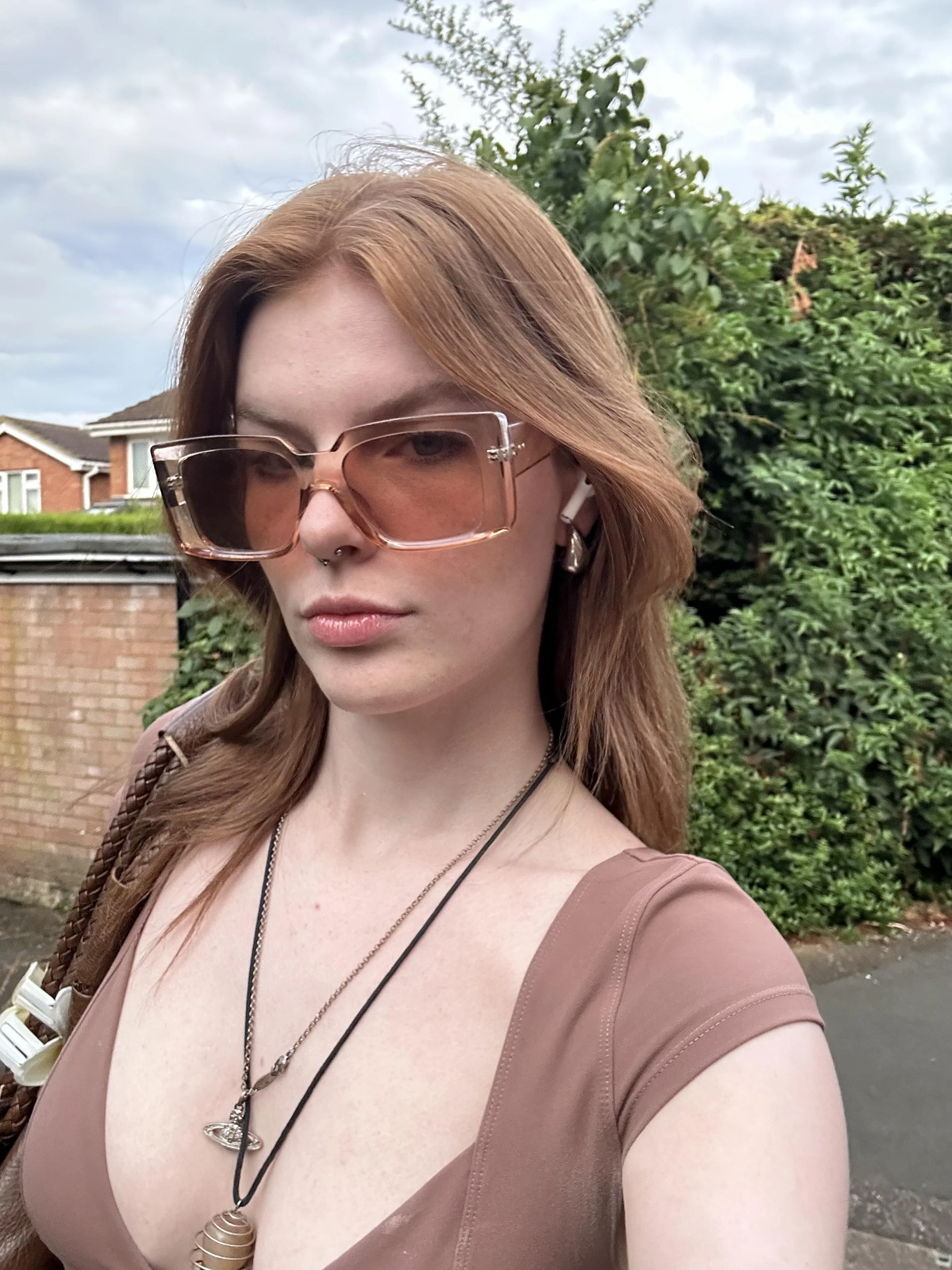 Am I hot with glasses on? f19 picture 1 of 1