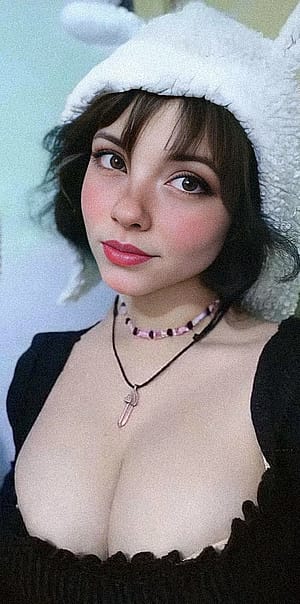 F20 I am curious, do i look hot for you?'