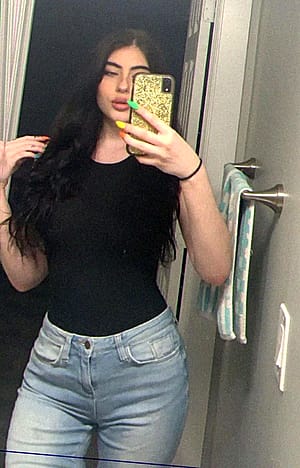 Would you take me to dinner'