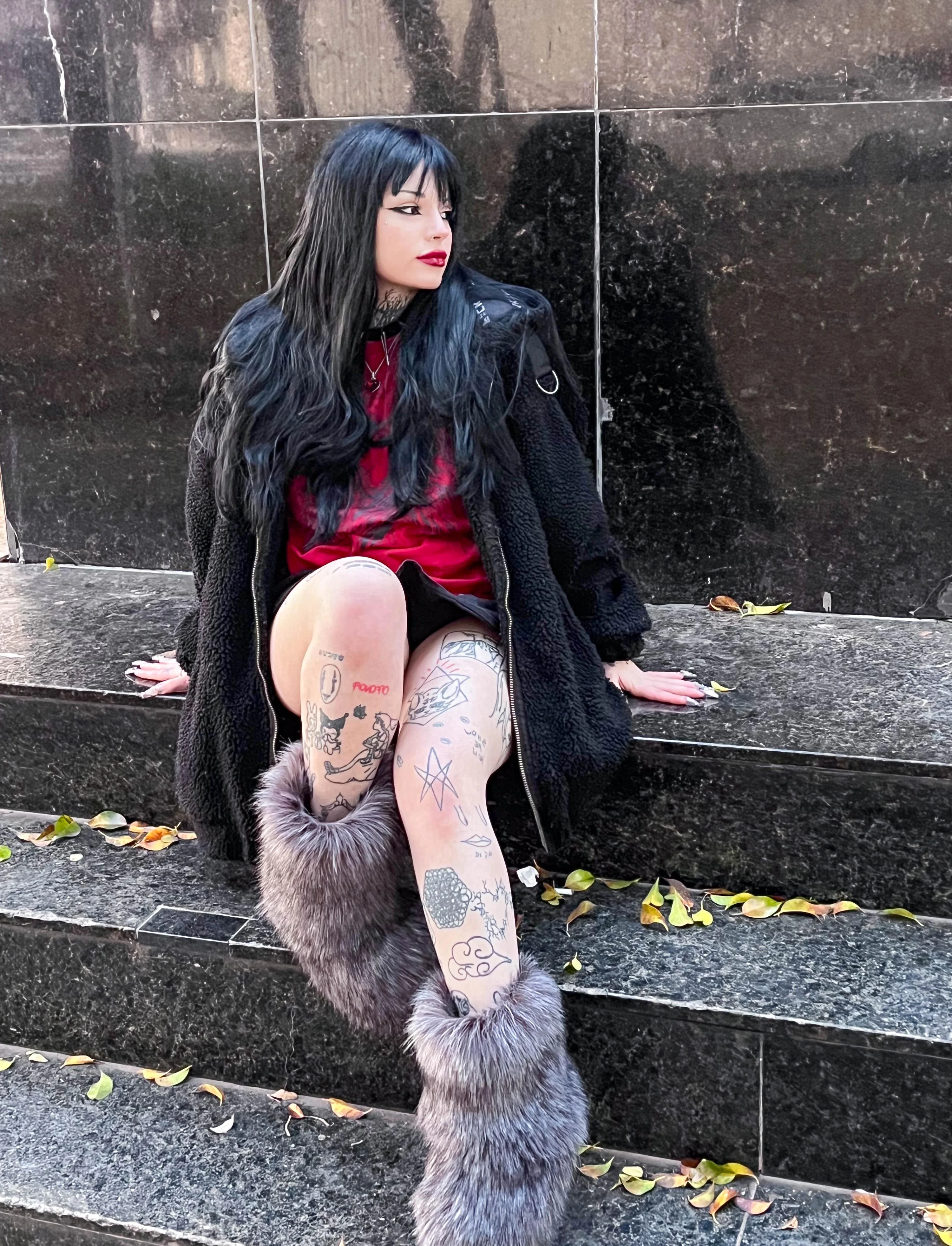 Felt really classy in this outfit picture 1 of 1