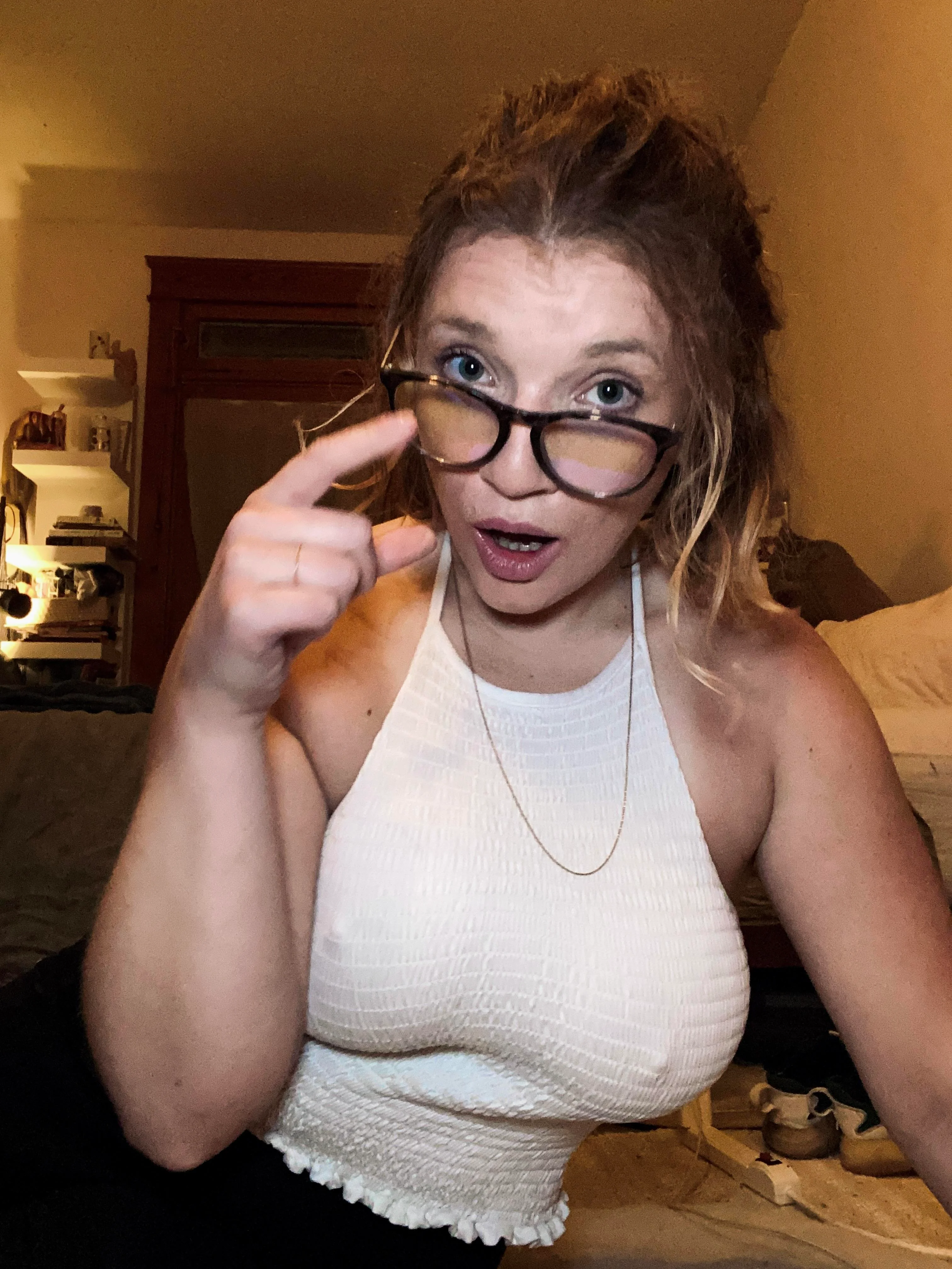Glasses or no? picture 3 of 3