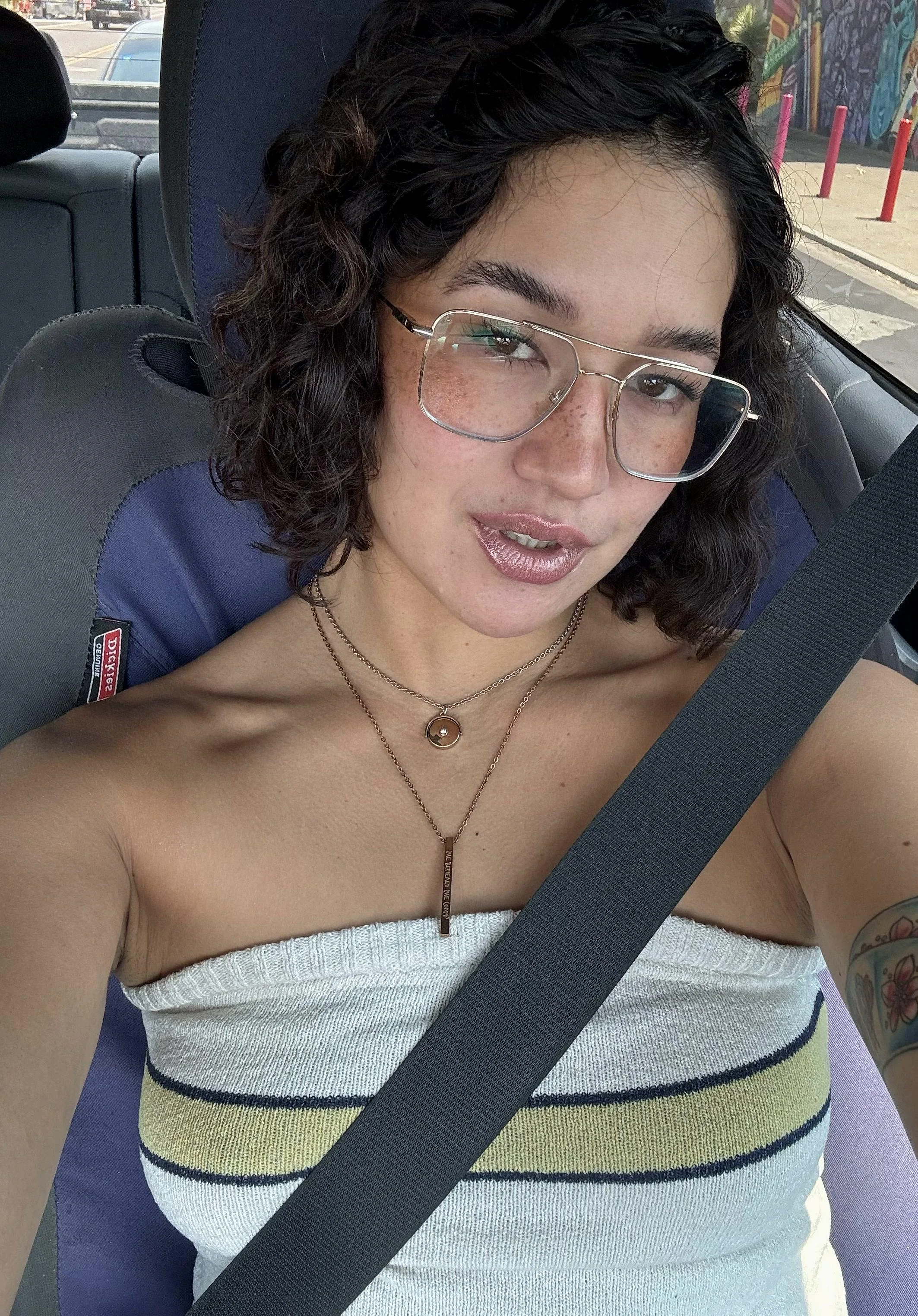 just a cute selfie in my car picture 1 of 1