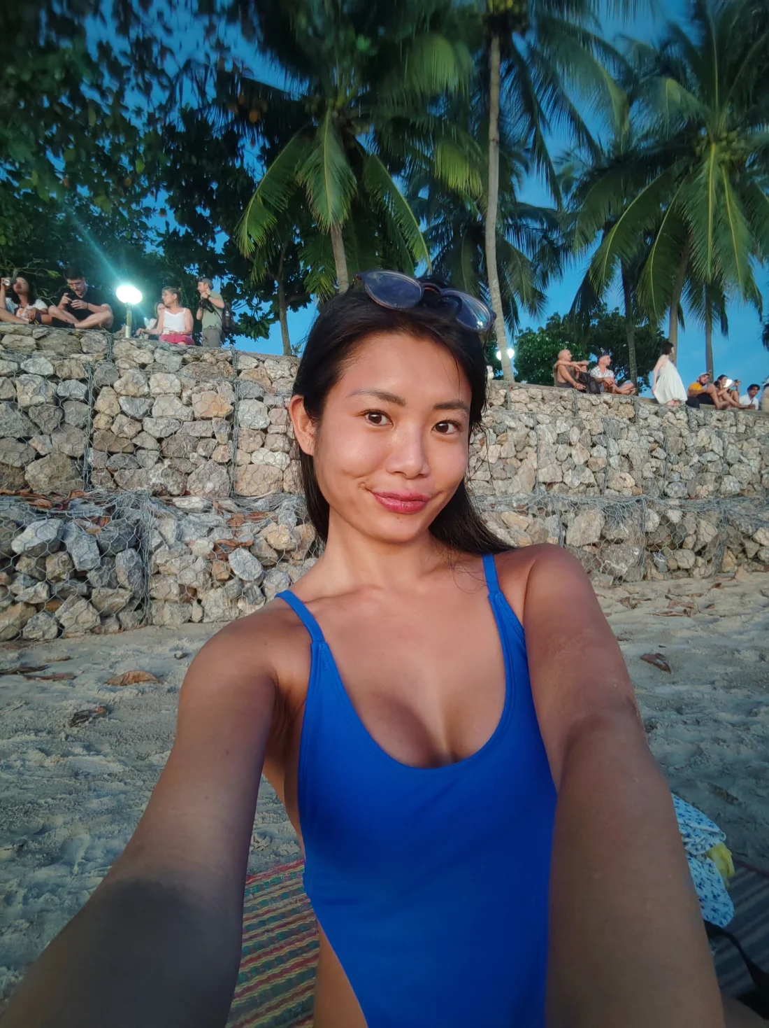 Am I hot on the beach picture 1 of 1