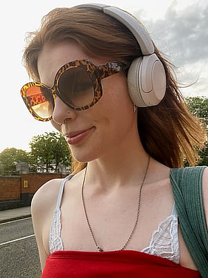 sexy red head with glasses'