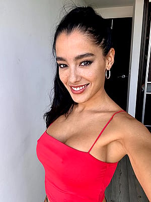 Tell me you like my boobies!'