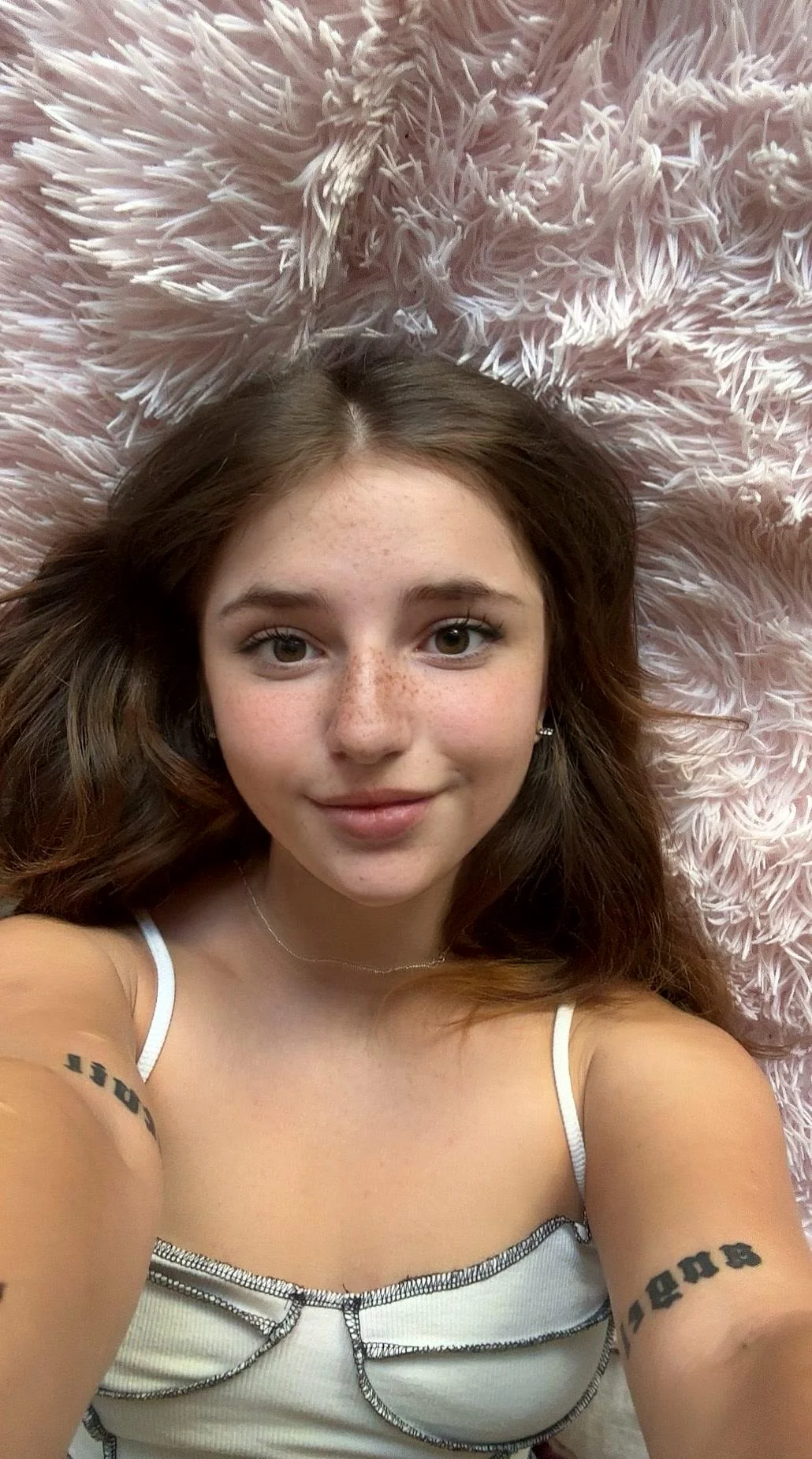 f18 hope i look really hot rn picture 1 of 1