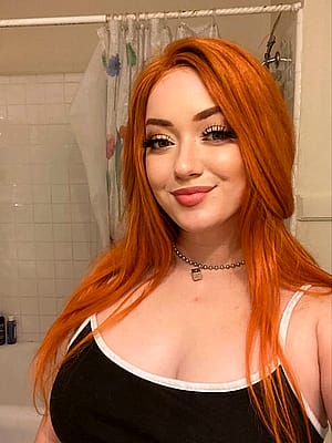 F24 Do you think I'm hot?'