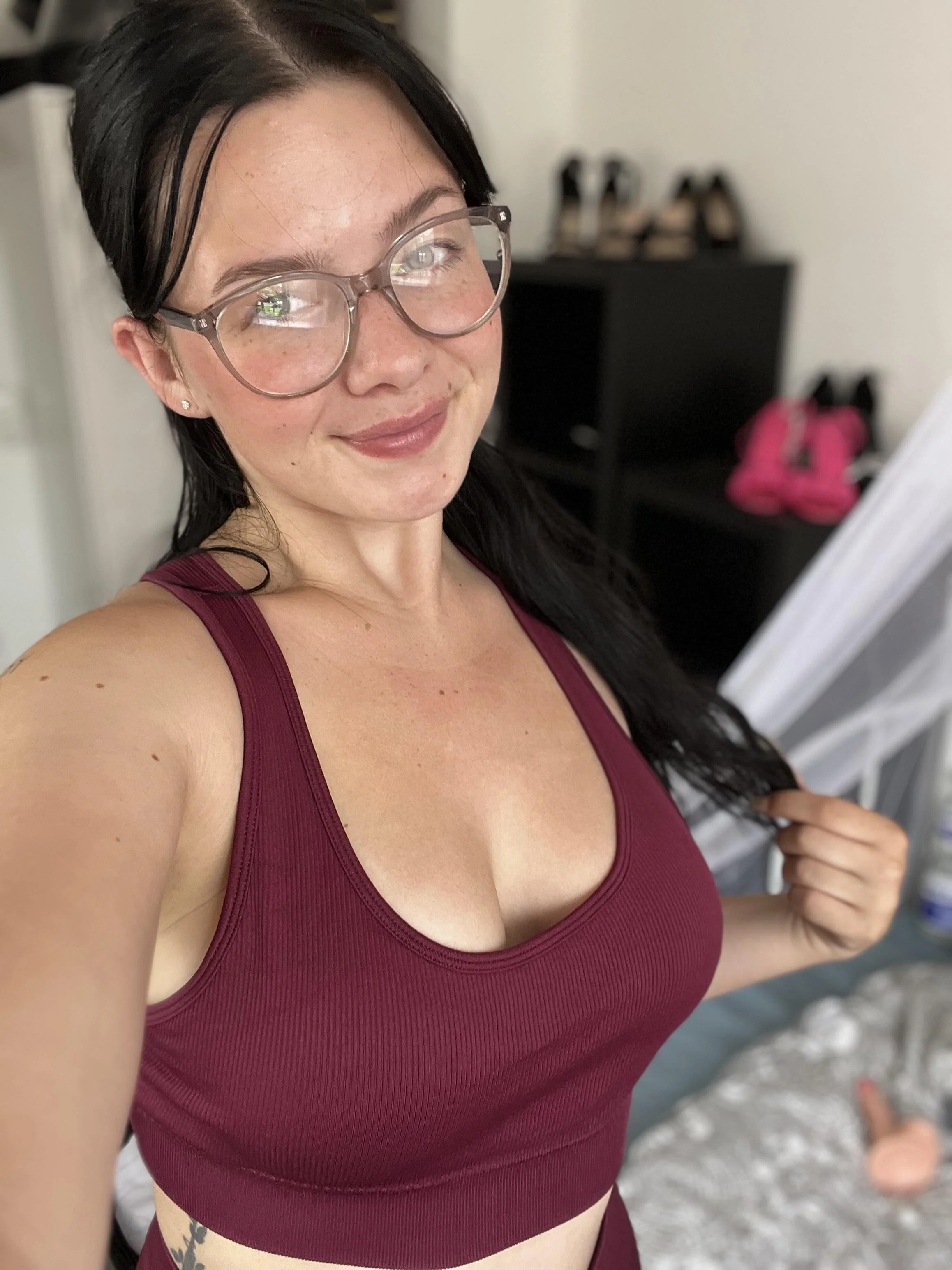 am i hot yes or no f18 picture 1 of 1