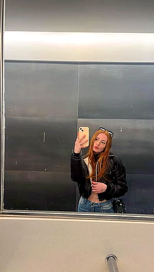 F18 Do I look hot today?'