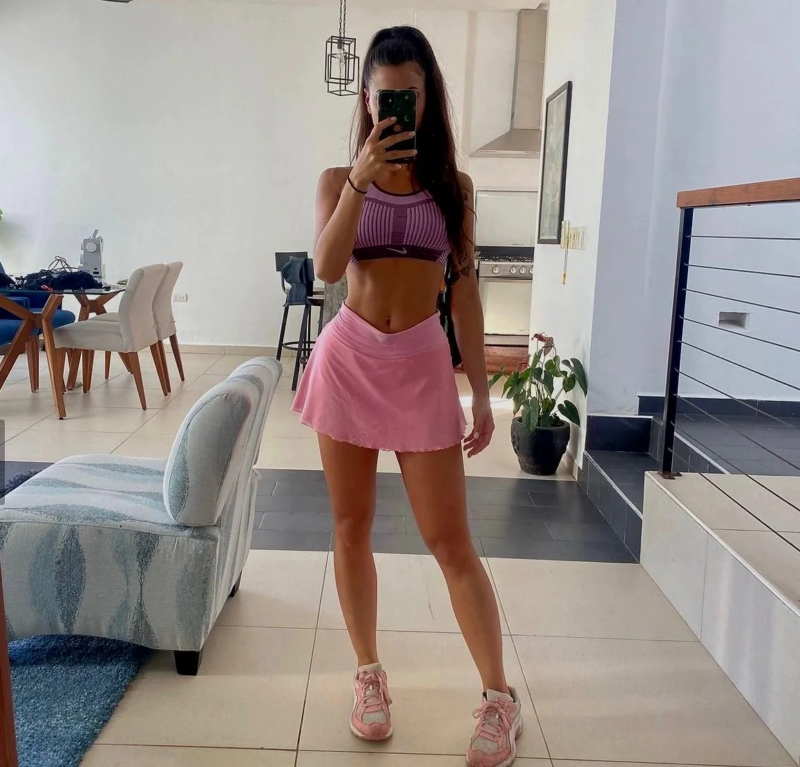 Going to gym mirror pic picture 1 of 1