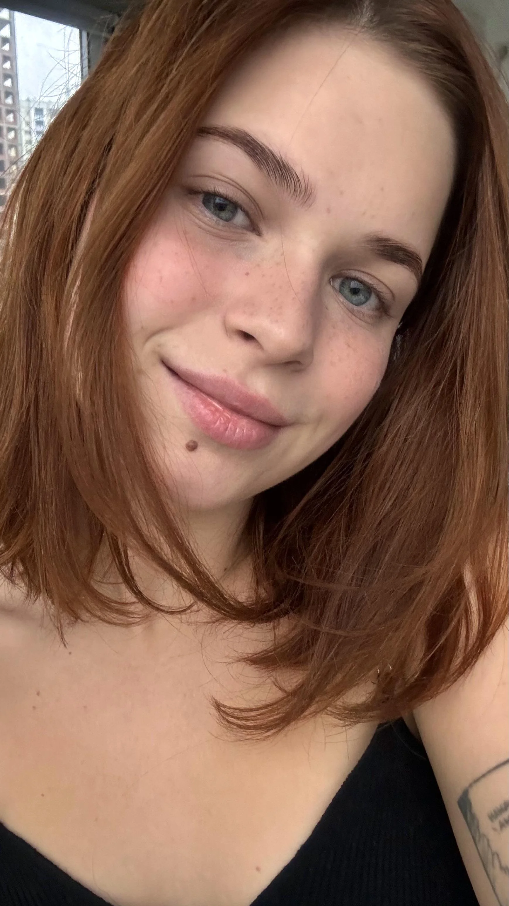 Sleepy face and bright morning light! Good start to the day? picture 1 of 1