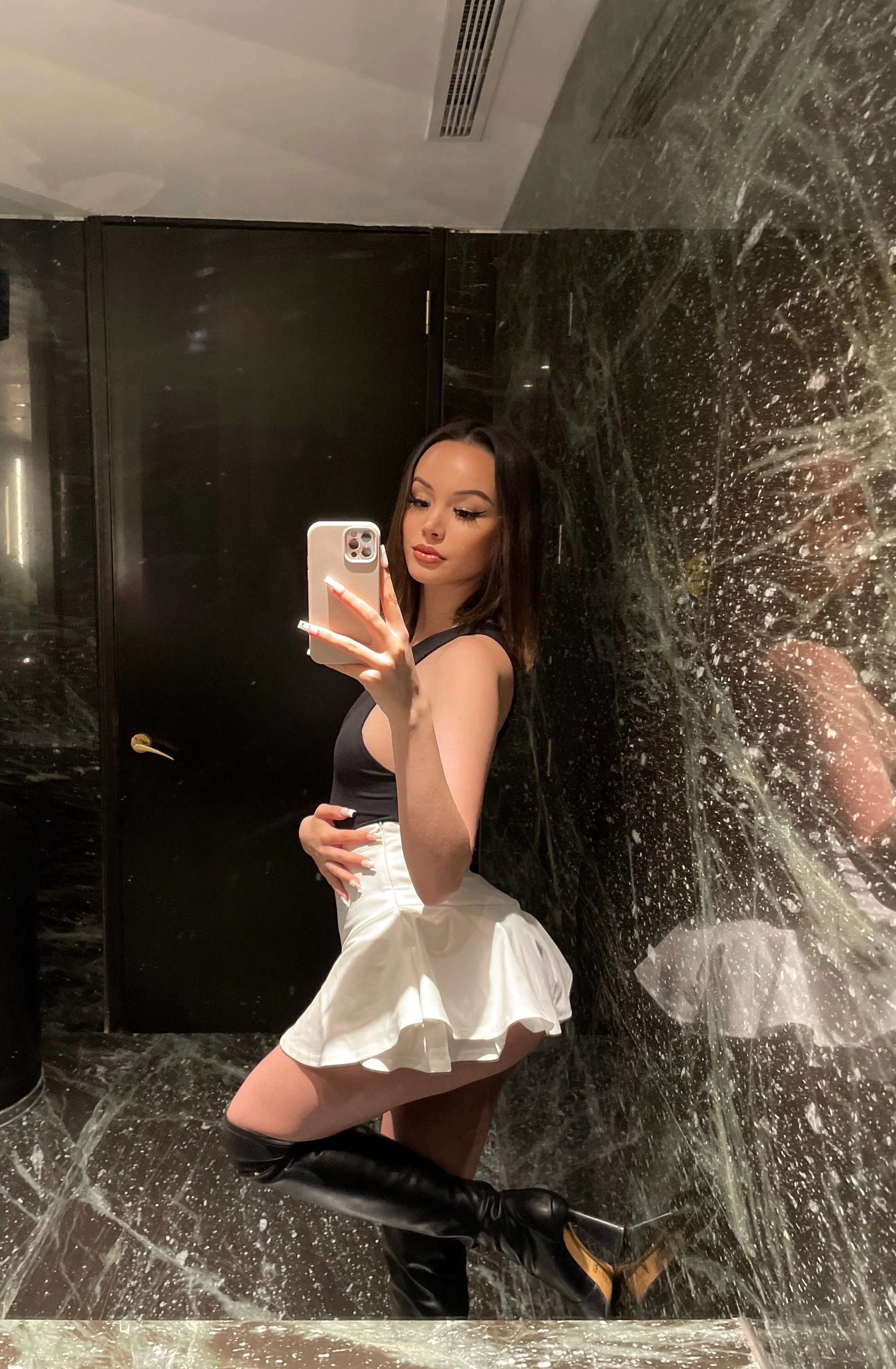 My favorite skirt for class <3 picture 1 of 1