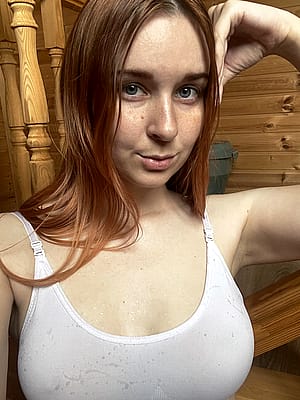 Selfie before work!'