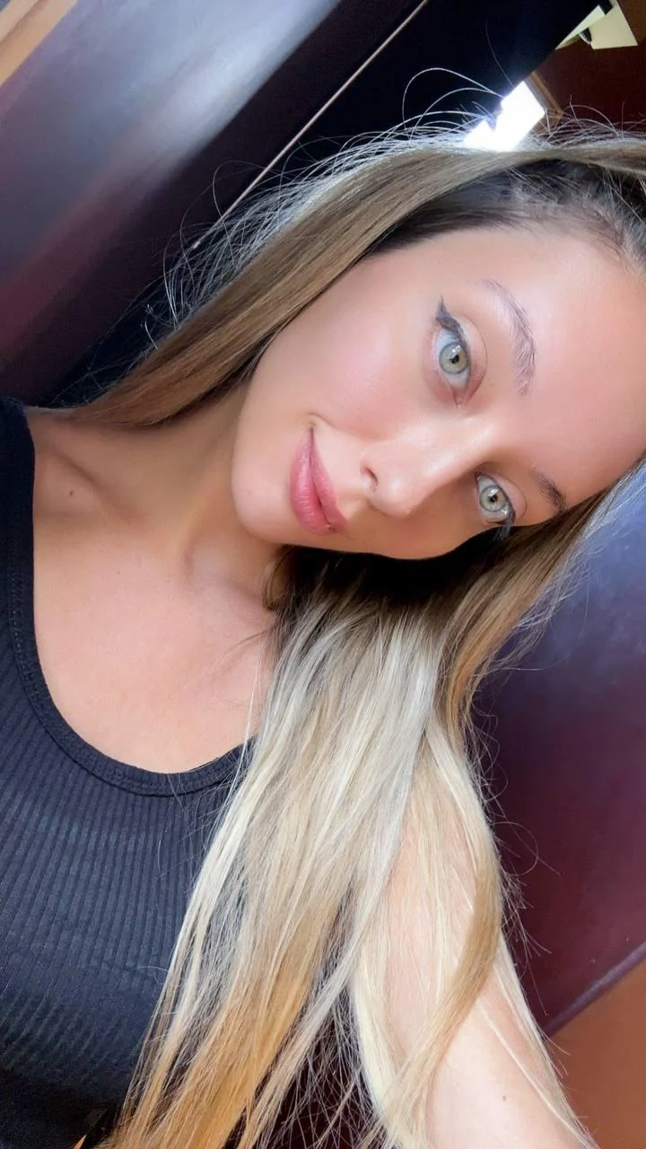 not sure if im sexy picture 1 of 1
