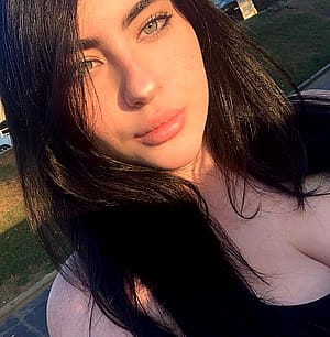 Do you find me attractive enough to spend time together'