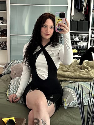 Am I hot for a 21 year old? F21'