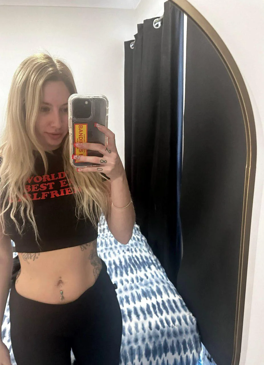 Do I look sexy enough? picture 1 of 1