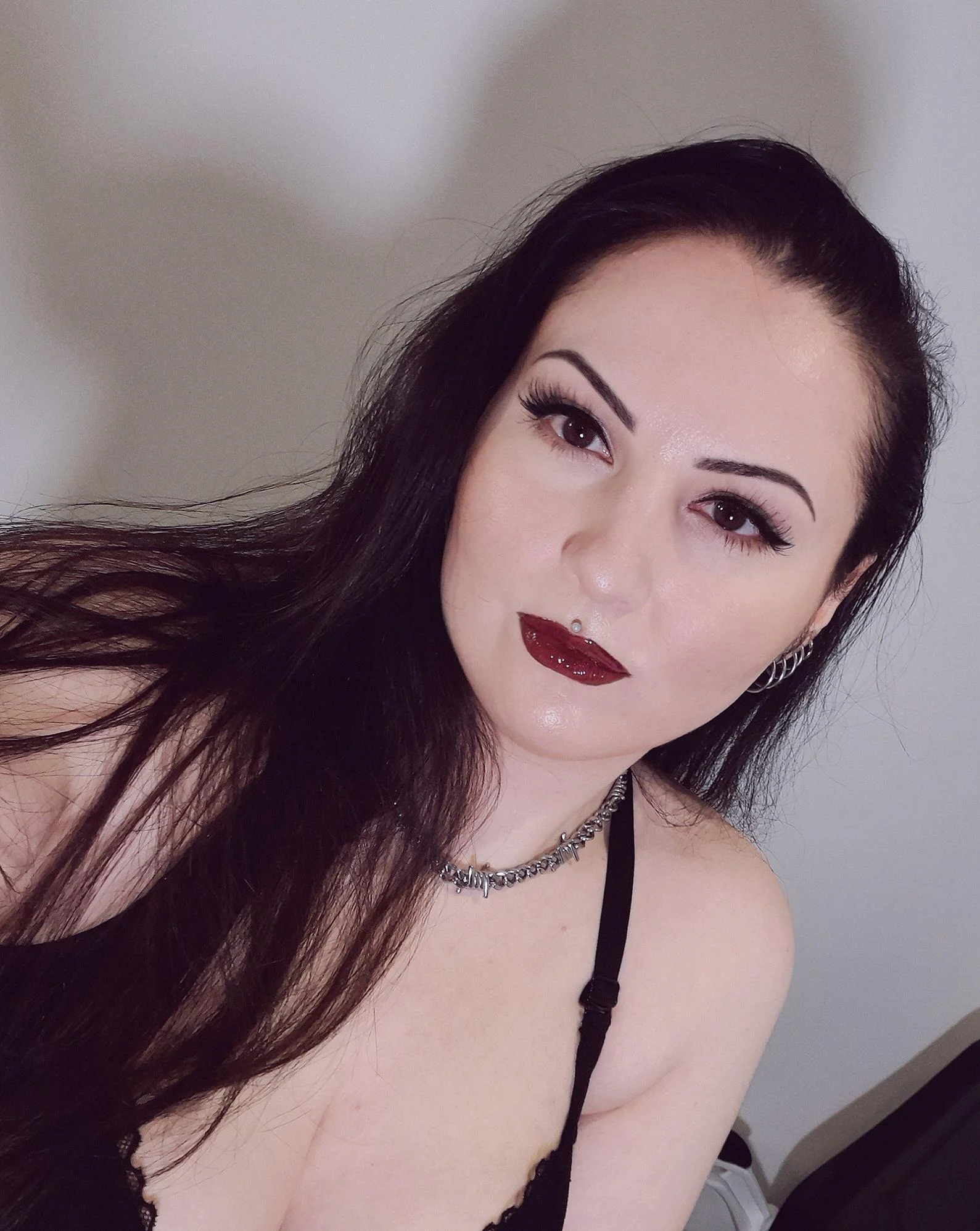 I love getting dolled up every once in a while picture 1 of 1