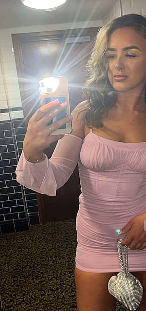 in my tight lil pink dress :))'