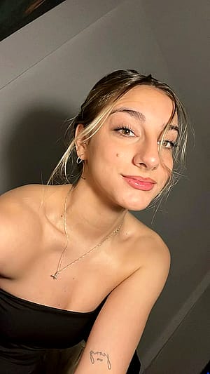 Do you consider me pretty?'