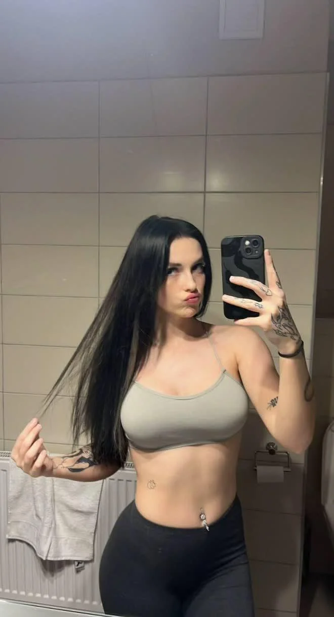 Let me help you start the week picture 1 of 1