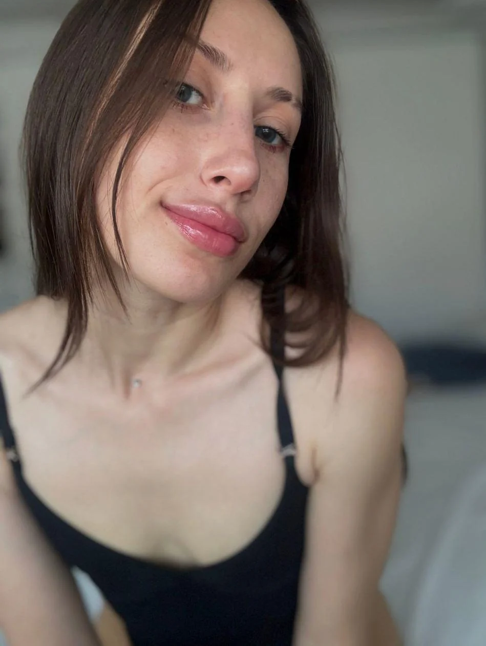 Would you dare to say I am everything you need? picture 1 of 1
