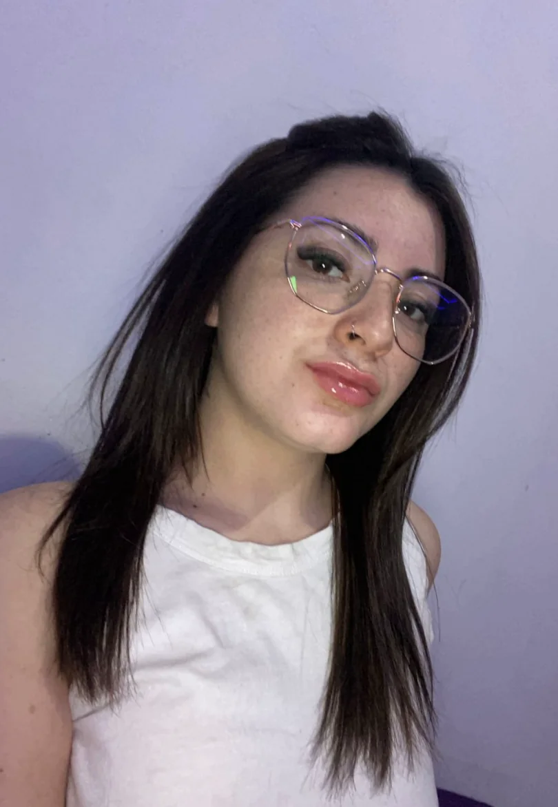am I hot or cute, what do u think picture 1 of 1