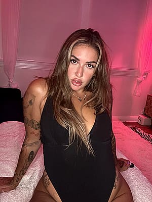 decided to play dress up. u like my outfit?'