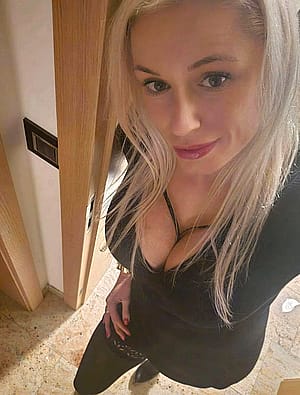 Would you say I’m attractive'