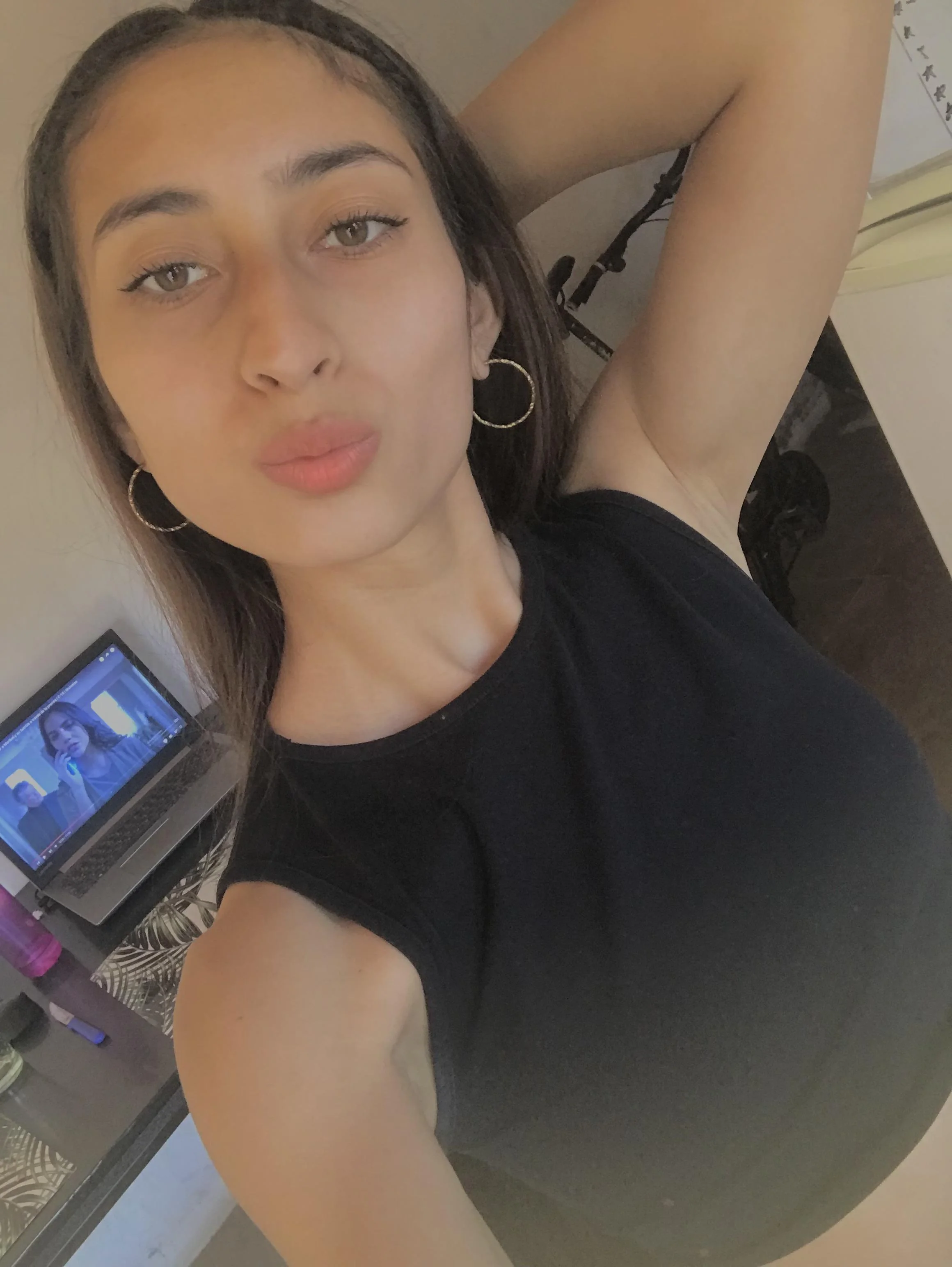 How about we play with my armpit? picture 1 of 1