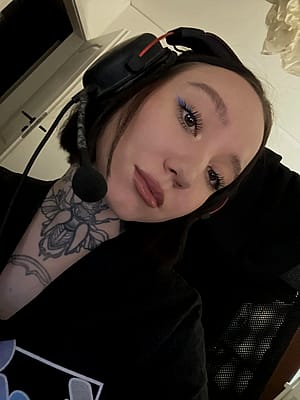 we gamers are the most beautiful girls'