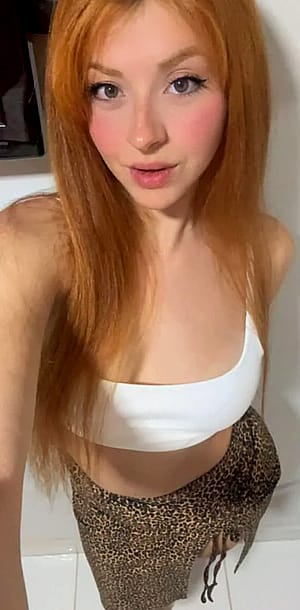 Am i sexy or classy? >.<'