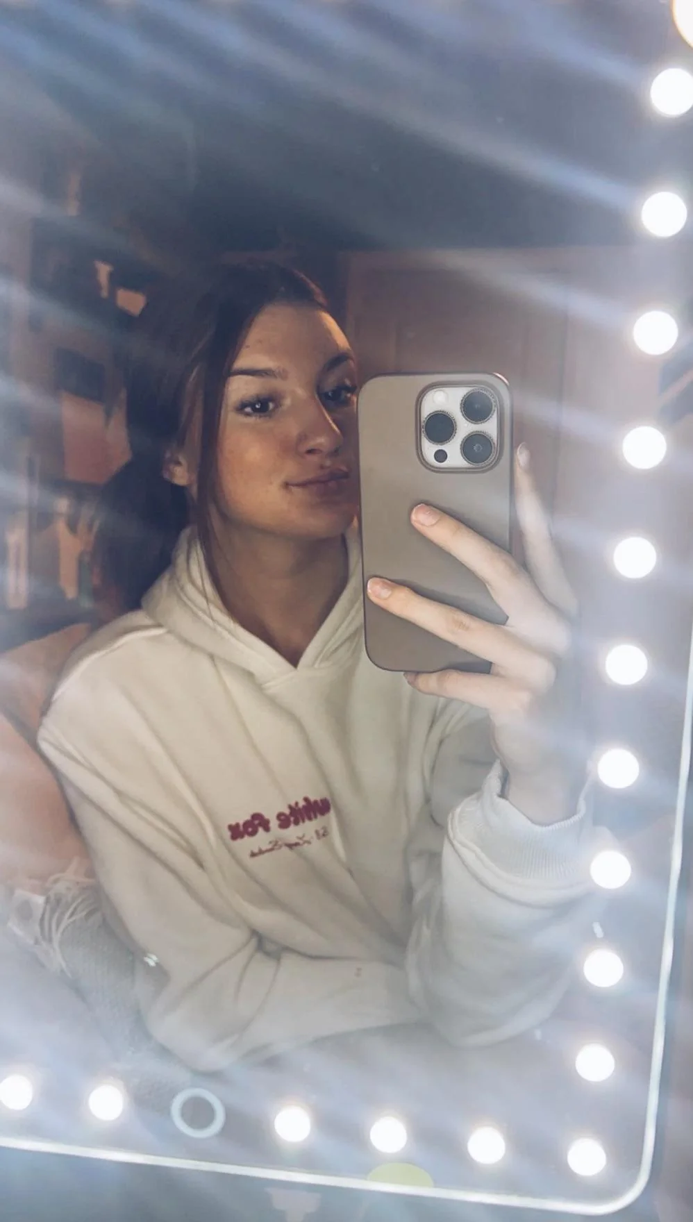 Mirror light picture 1 of 1