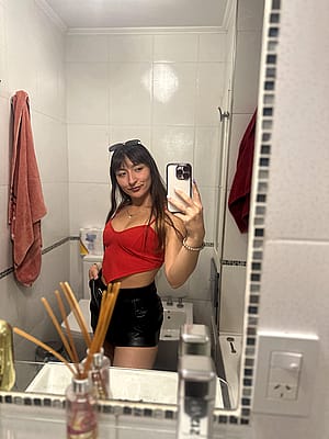 never though the red ones will fit me so well'