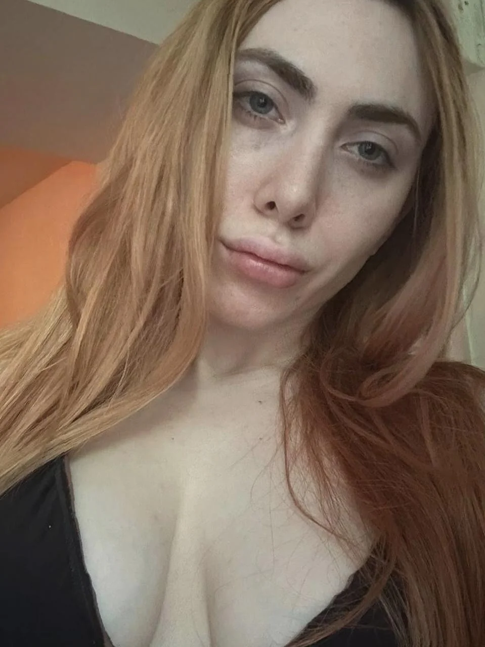 Adorable and single picture 1 of 1