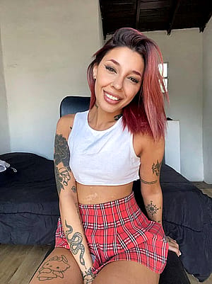 Do you find me attractive? F18'
