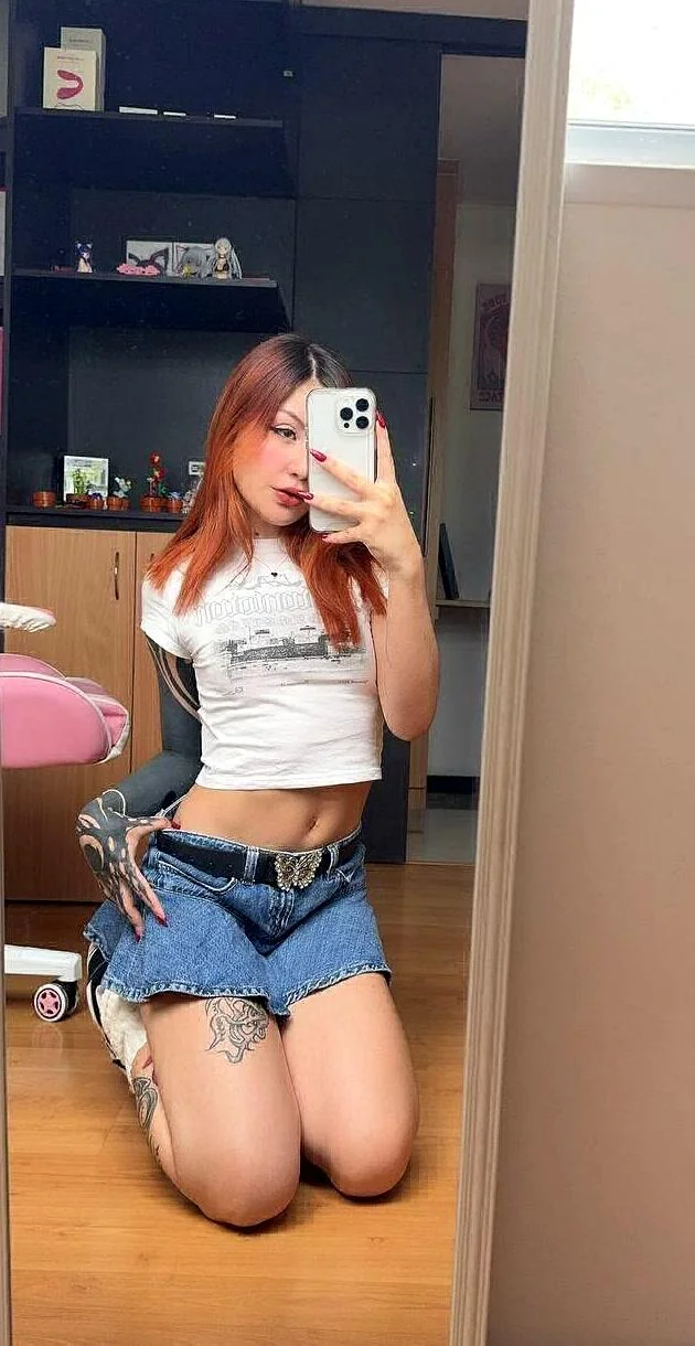 What’s your favorite part of my body? picture 1 of 1