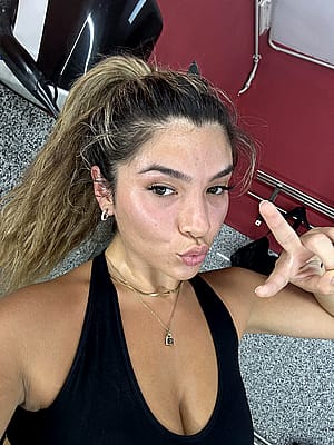 Are sweaty girls still sexy'