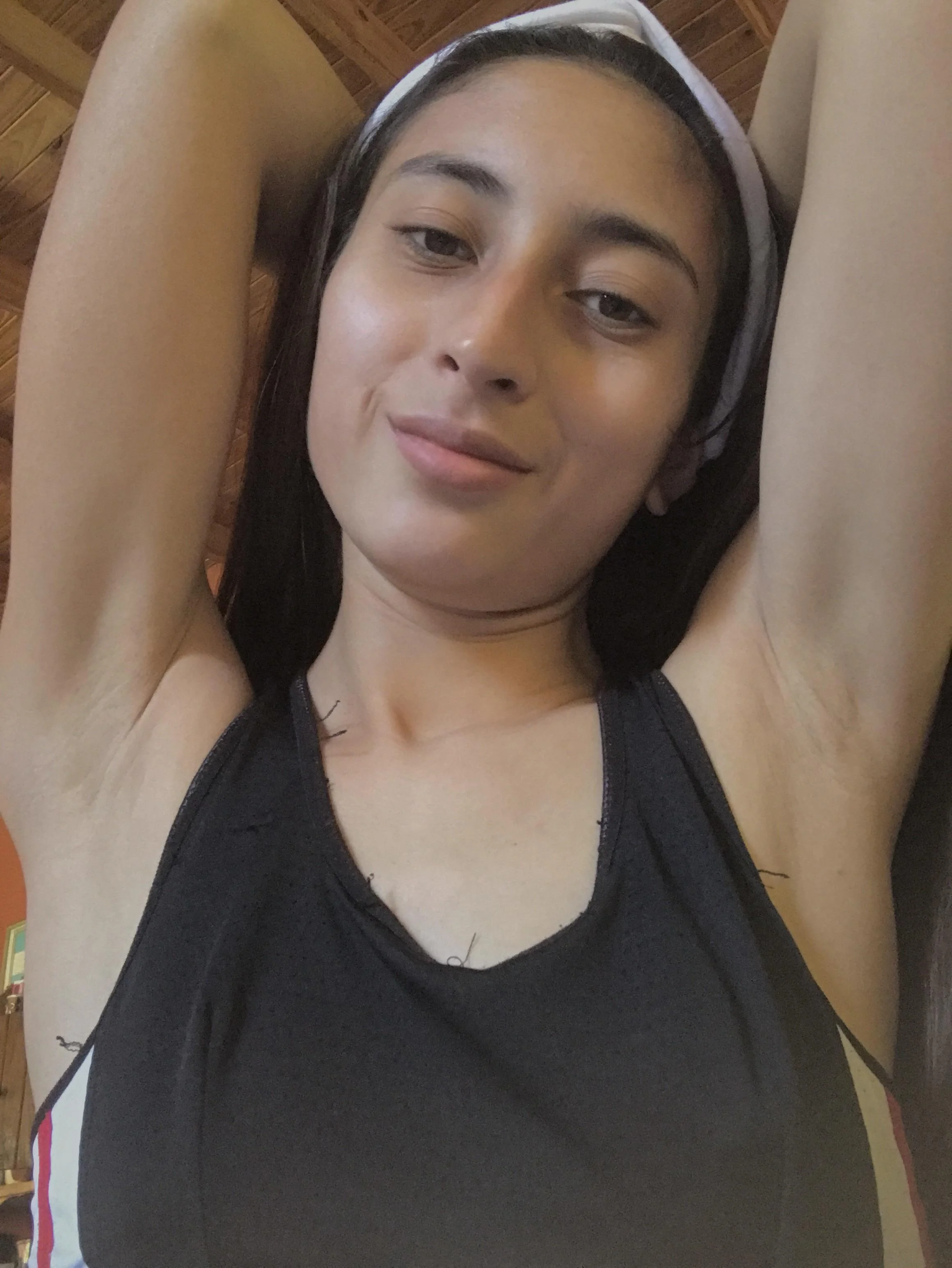 with or without hair? picture 1 of 1