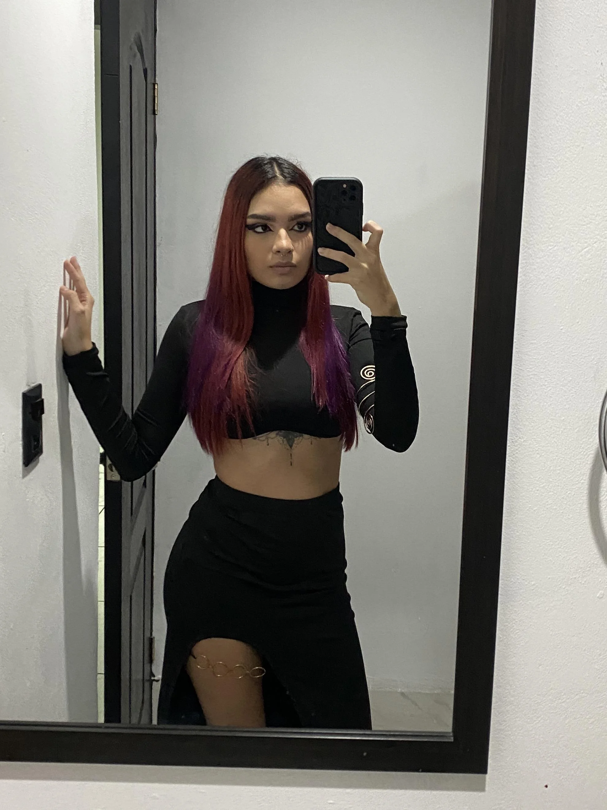 What do you think about my outfit picture 1 of 1