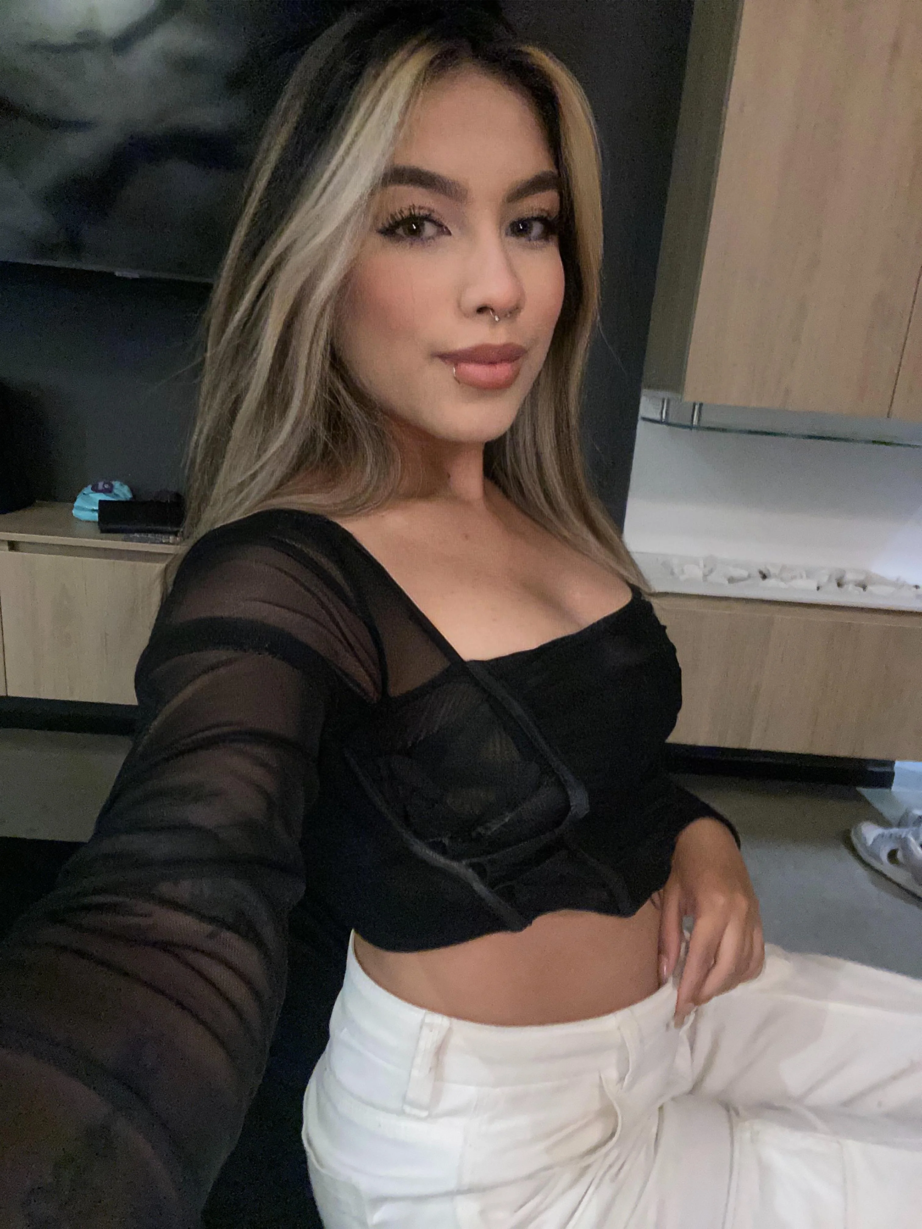 You'll never see me wearing less than that in public... still hot for you? F19 picture 1 of 1