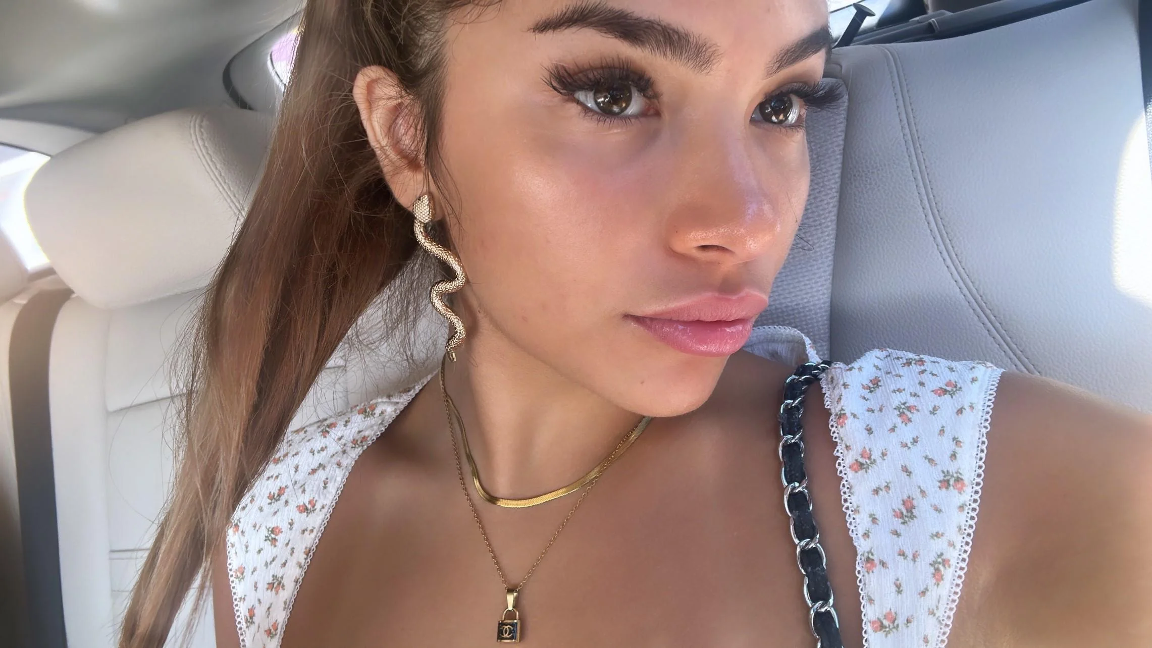 Wish youd be in the seat next to me going somewhere nice picture 1 of 1