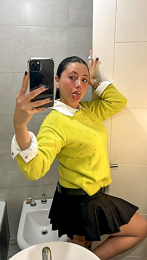 yellow is my happy color'