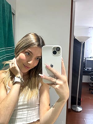 Quick selfie break'