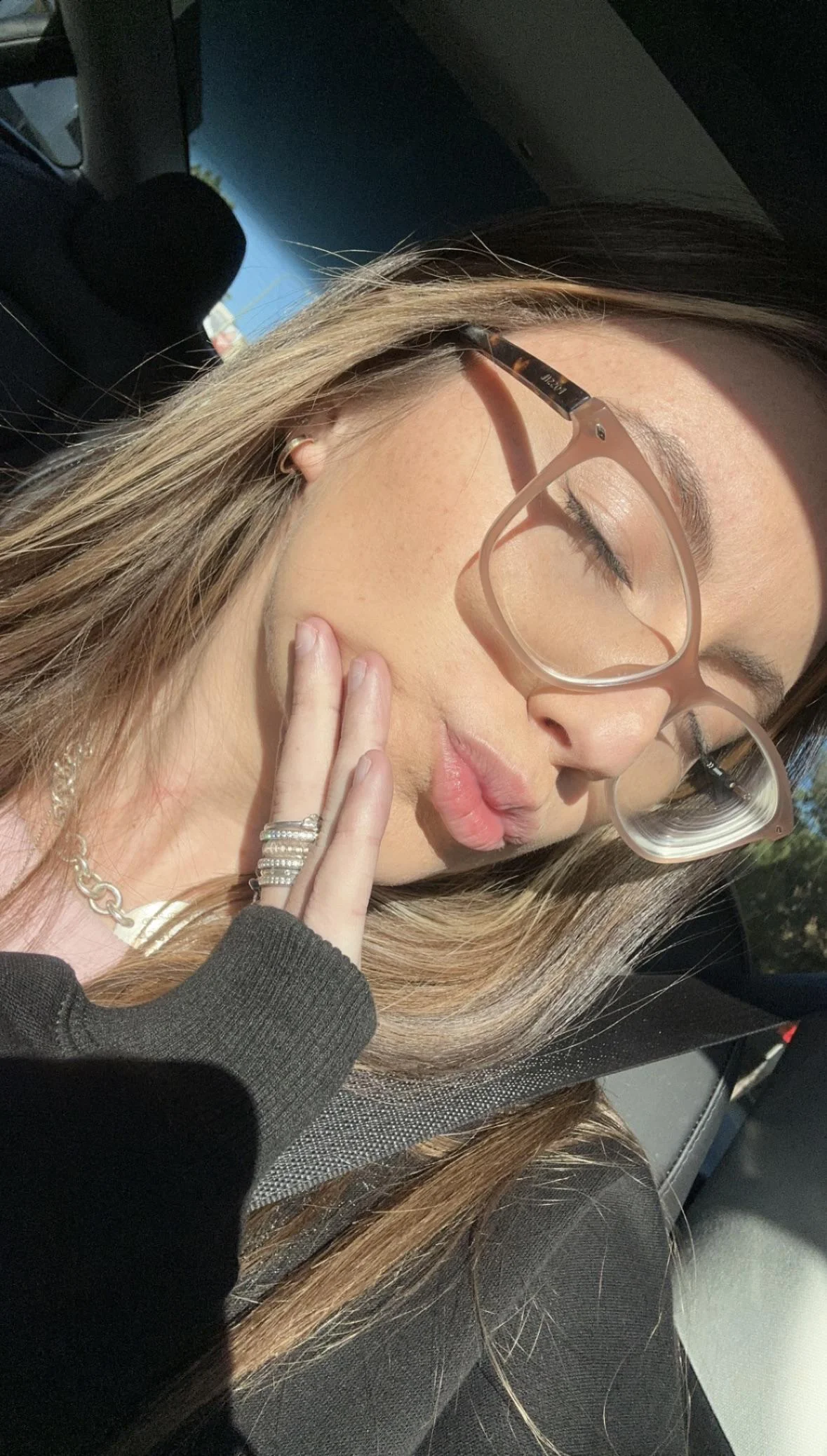 How’s this lighting picture 1 of 1