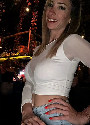 Feeling classy in my white top'