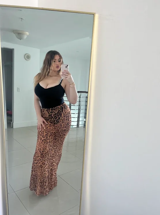 white girls never fail to slay picture 1 of 1