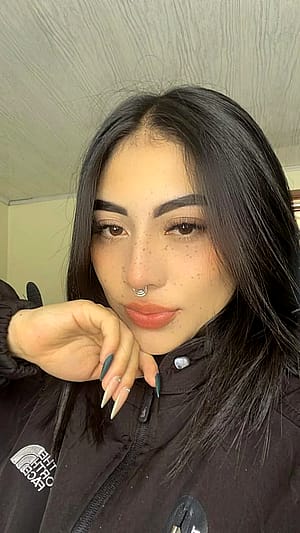 My natural beauty stands out effortlessly'