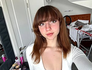 f18 do i really look hot?'